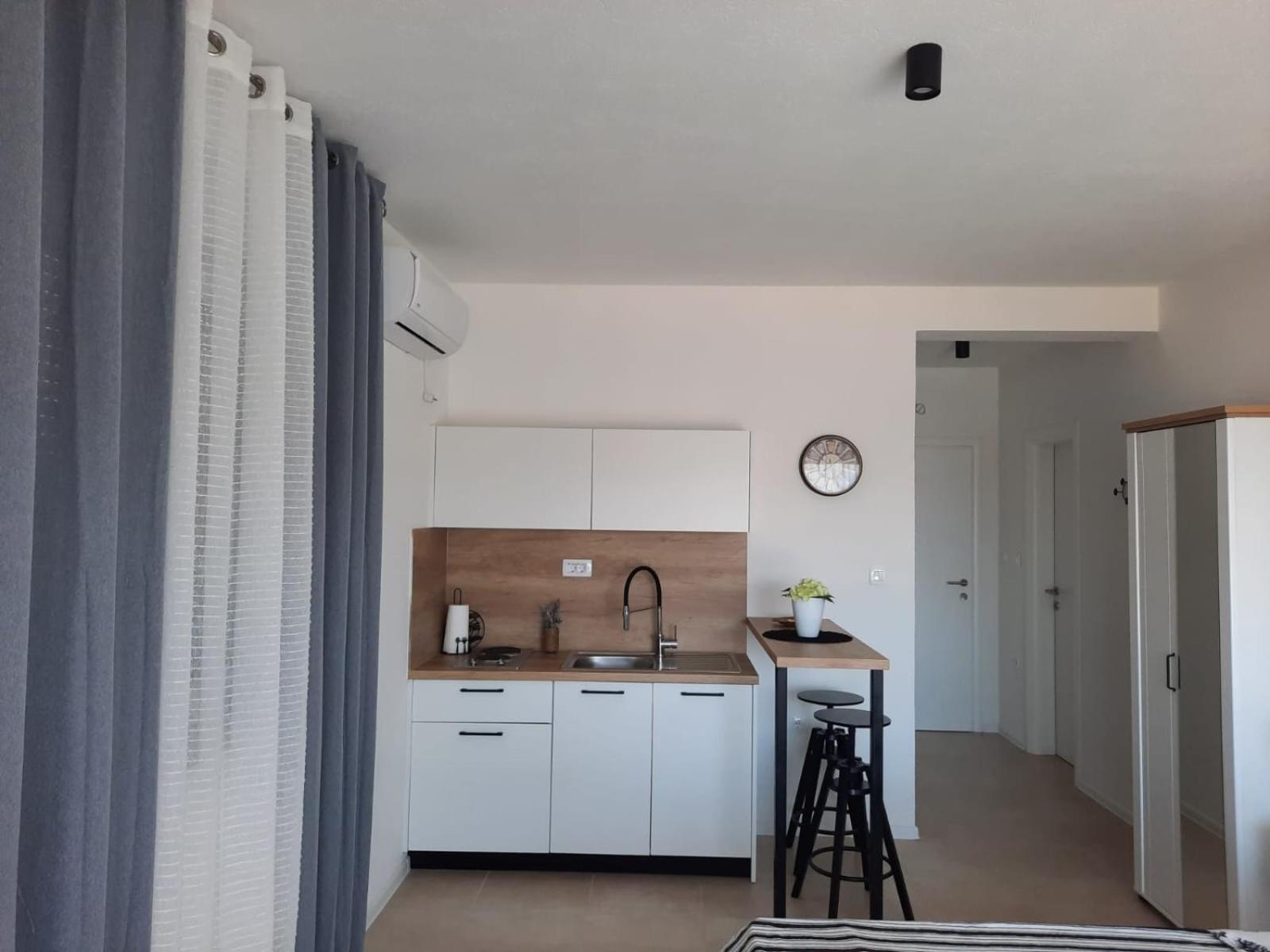 Apartmani Silentium Neum Buitenkant foto
